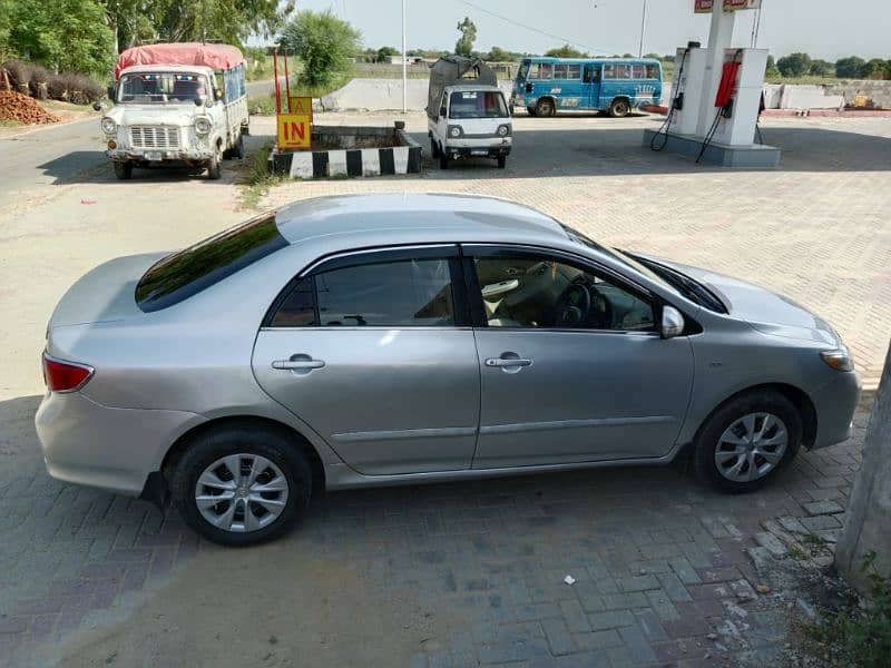 Toyota Corolla GLI 2009 4