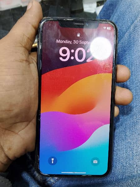 iPhone 11 pro 256gb PTA APPROVED 5