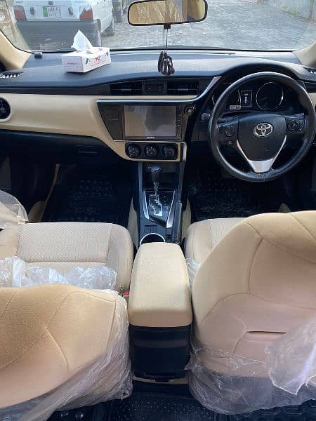 Toyota Corolla Altis 2022 1:6 auto 1