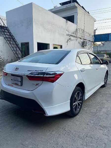 Toyota Corolla Altis 2022 1:6 auto 6