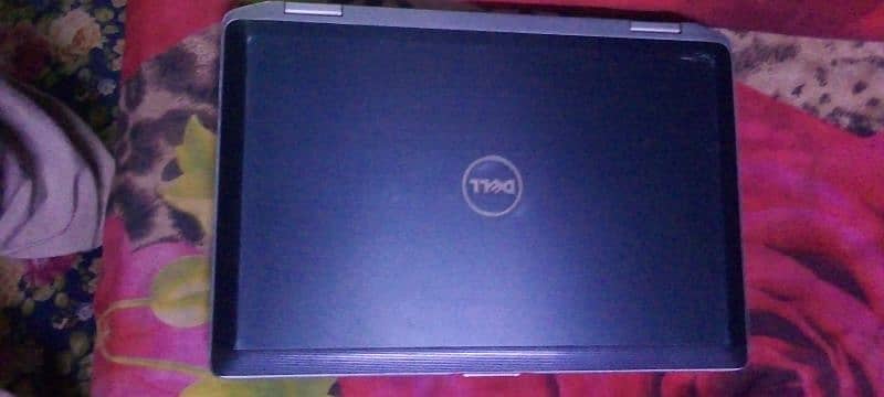 Dell Latitude E6420 1