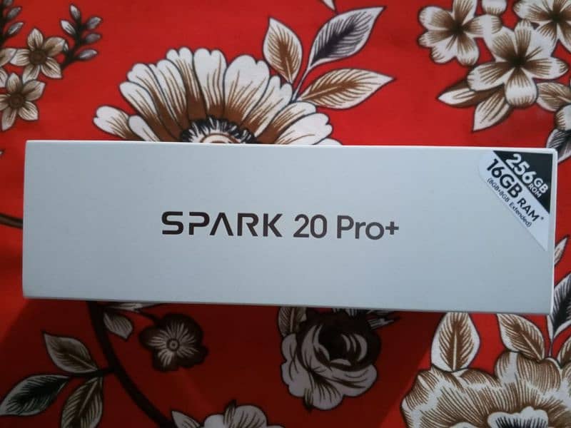 TECNO SPARK 20 PRO PLUS 7