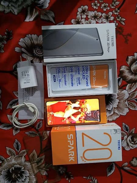 TECNO SPARK 20 PRO PLUS 12