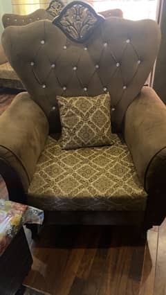 SOFA SET for sale with table