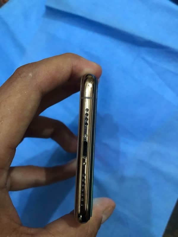 iphone xsmax pta approved 4