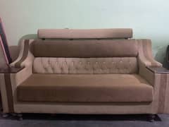 3 seater sofas for sale confition very well