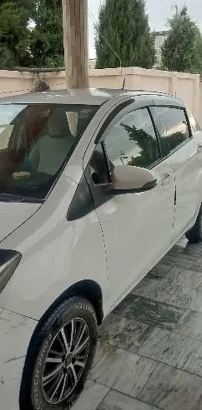 Toyota Vitz 2012 register 2016 2