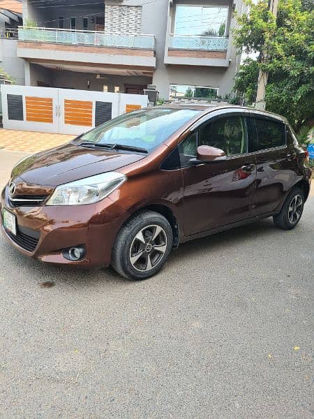 Toyota Vitz jawela 2012/2016 register 9