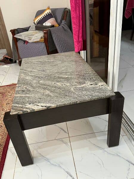 Marble wood table 1