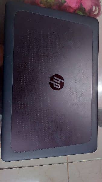 HP ZBOOK 15 G3 0