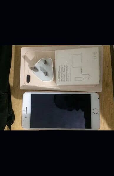 iphone 8plus 03008099193 only whatapp 0