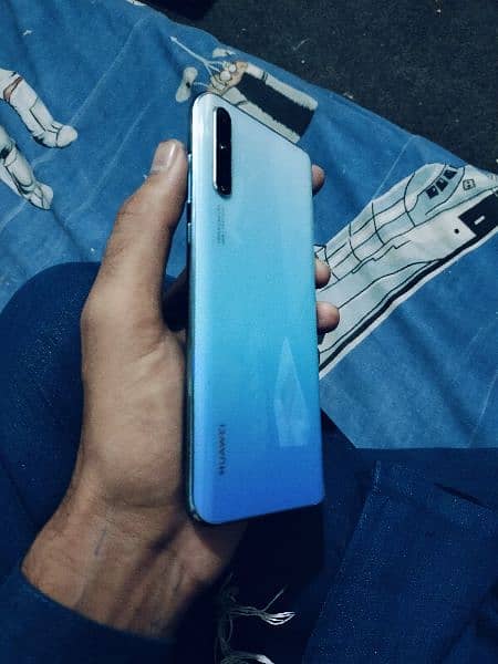 Huawei y8p 6/128gb . . . Look like new 1