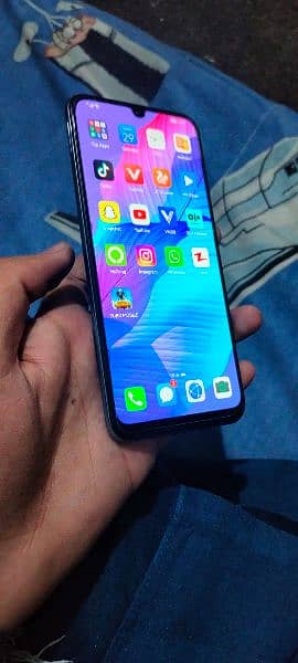 Huawei y8p 6/128gb . . . Look like new 6