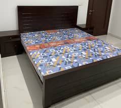 New bed set for sale