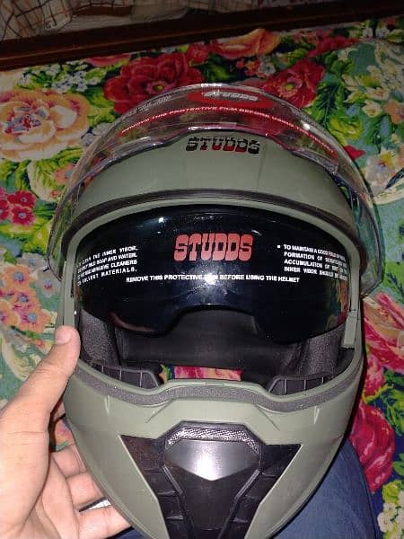 STUDDS Helmet 3