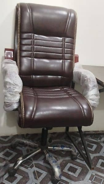 office boss chair 1