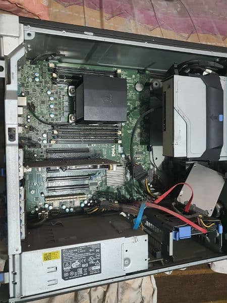 DELL PRECISION Tower T3610 3