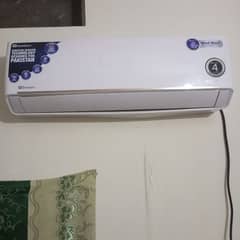 AC used hai 7 8 month