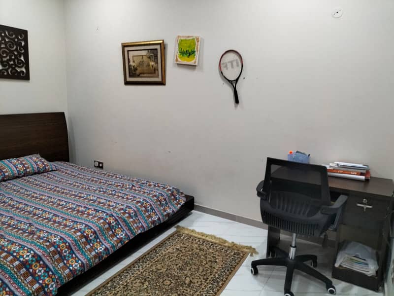 10 MARLA HOUSE FOR RENT IN BAHRIA TOWN LAHORE 14