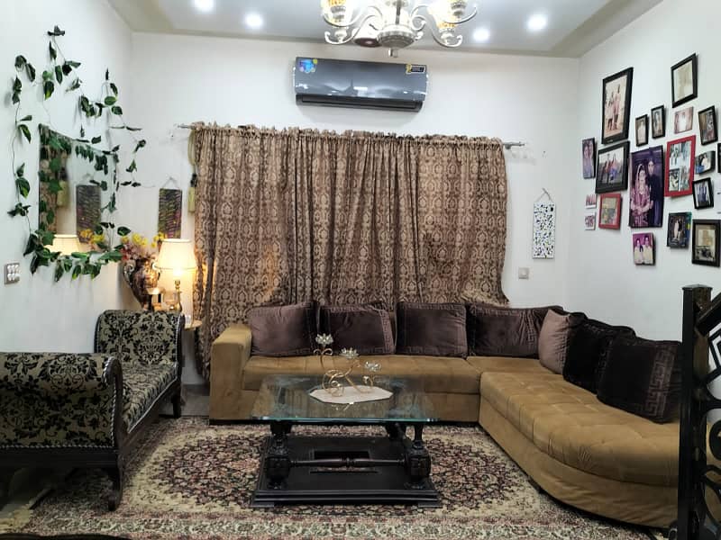 10 MARLA HOUSE FOR RENT IN BAHRIA TOWN LAHORE 28