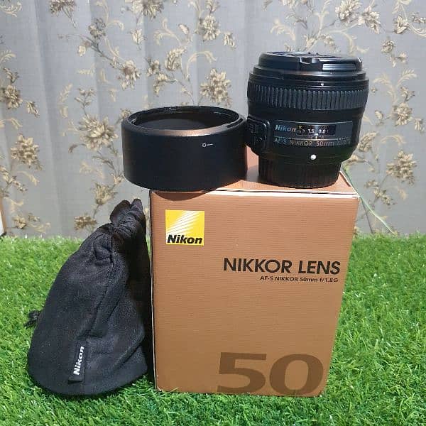 Nikon Lens 50mm f/1.8G With Box 0