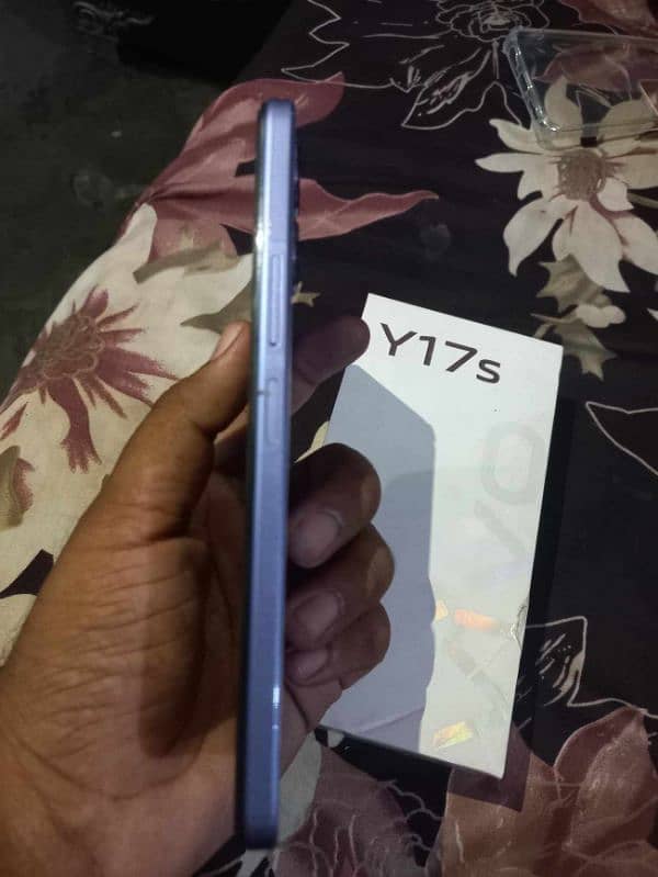 Vivo Y17s 4/128GB 10 Month Full Warranty With Box 3