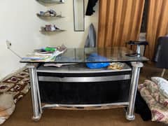 Used Office table with premium glass 0