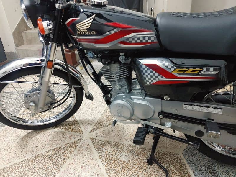 Honda CG125 6