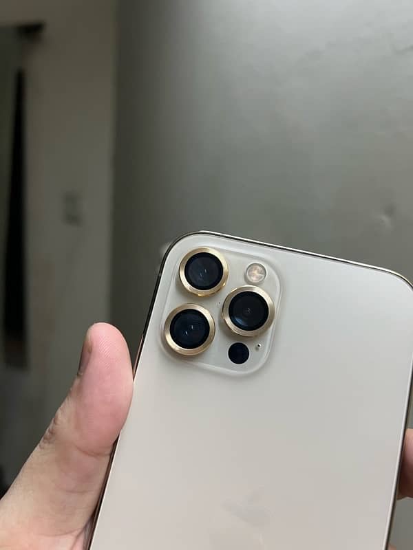 IPHONE 12 PRO MAX 128gb gold 3