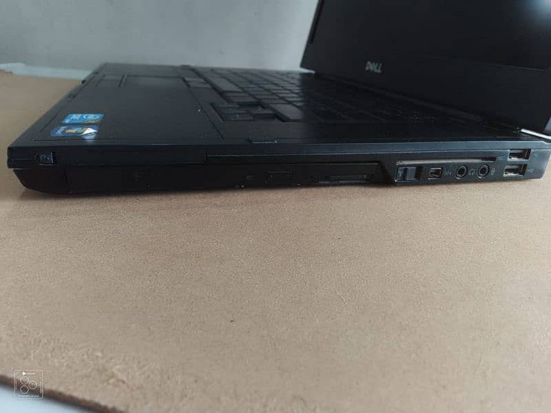 Dell Latitude E6510 9