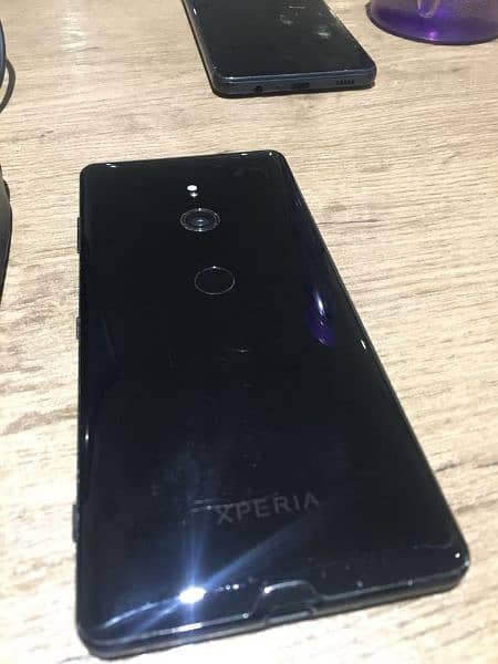 Sony Xz3 Gaming phone Pubg 60fps Exchange with PTA or money 2