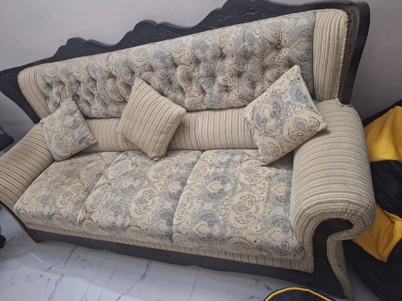 7 seater sofa set 10/10 condition 3