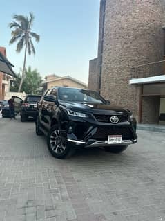 Toyota Fortuner Legender 2022