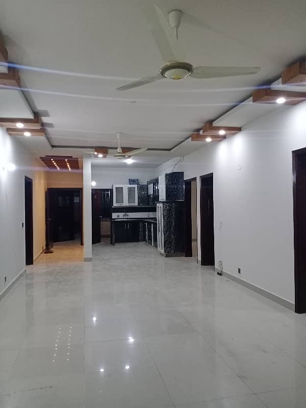 Apartments For Rent In Saima Square One 14