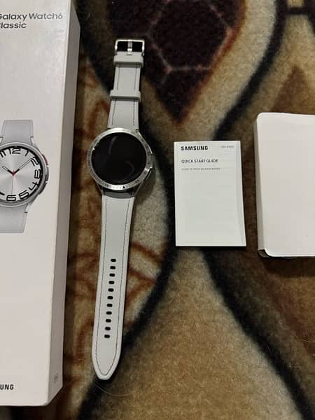 Galaxy watch 6 classic 47mm silver 0