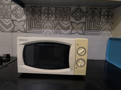 Microwave oven