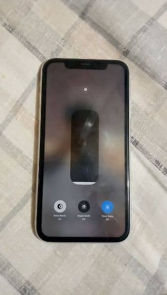 11 64 gb dt hlt 85 10/10 All ok face id ok Al ok original Device 1