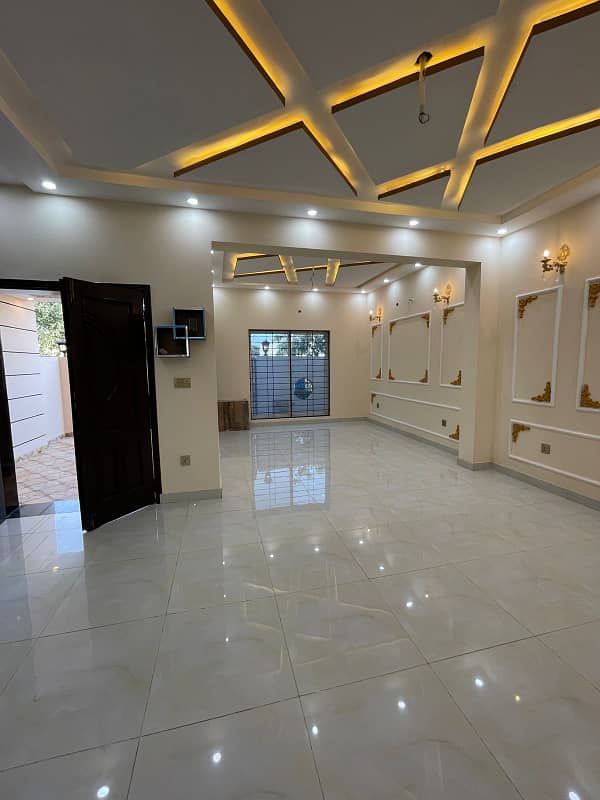 Five Marla Non-Furnished Brand New House For Rent In Bahria Town, Lahore. 3