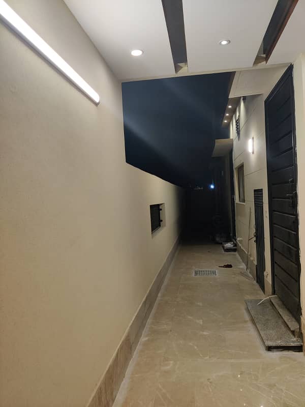 Ten Marla Non-Furnished Brand New House For Rent In Bahria Town, Lahore. 12