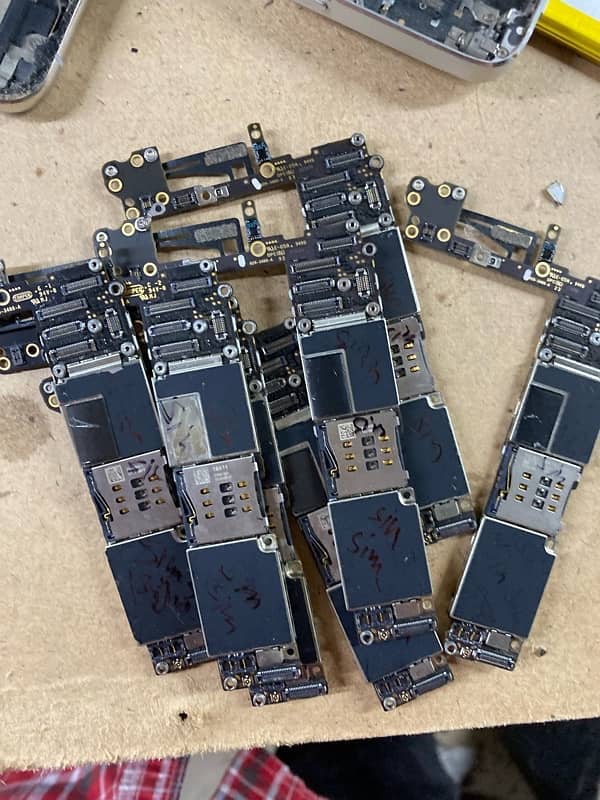 Iphone 6 board  non pta bypass sim bypass 03224542164 2