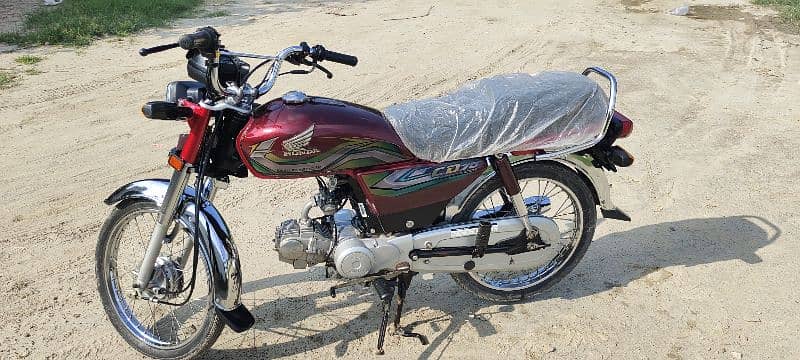 Honda Red Cd 70 2023 Urgent Sale 3