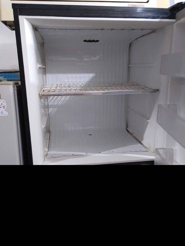 PELL Jumbo size refrigerator 4