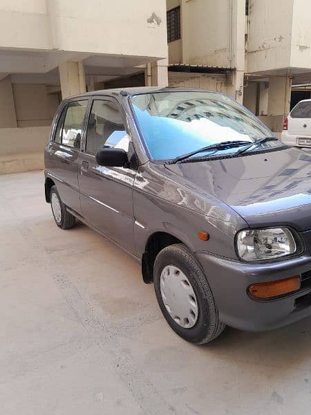 Daihatsu Cuore 2010 3