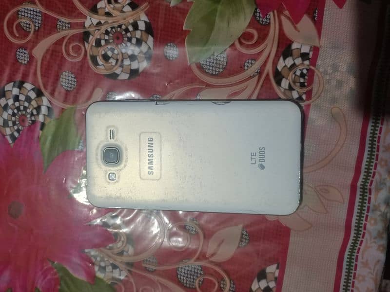 Samsung j7 1