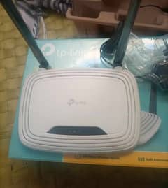 Brand New TP-LINK WR841N High Signal Router