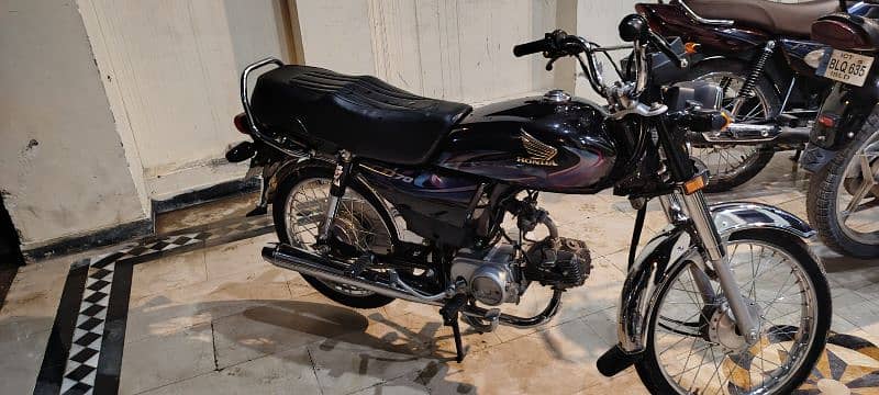 Honda cd 70 2024  is for sale 1