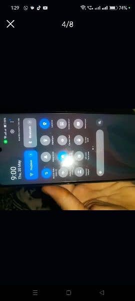 Oppo A58 8.128. jali ni hai or back pr lgi v hai pic Mai dekh le 1