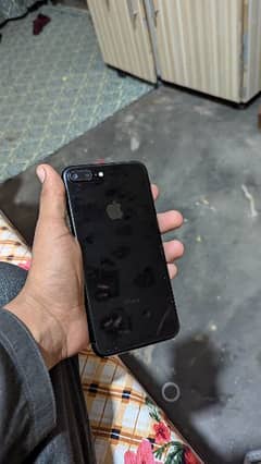 I phone 7 plus 128gb pta approved