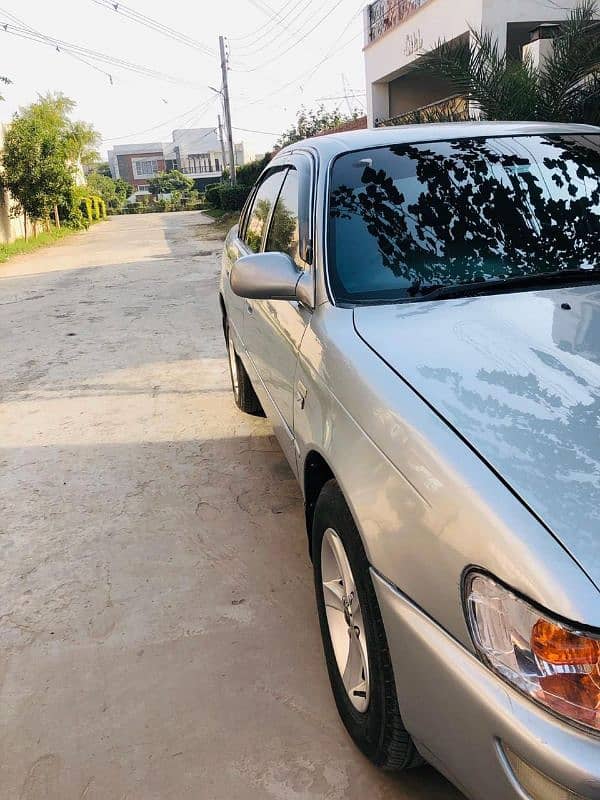 Toyota Corolla XE 2001 2