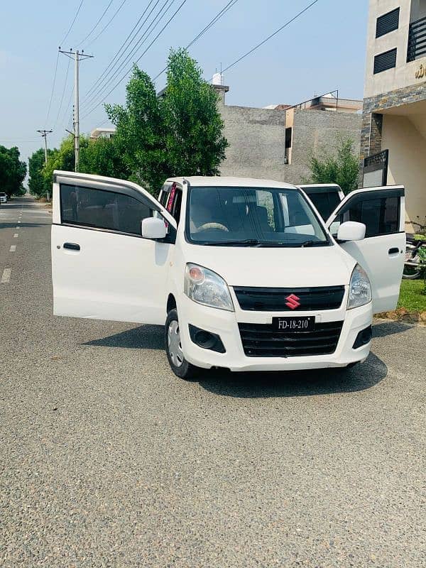 Suzuki Wagon R 2018 1